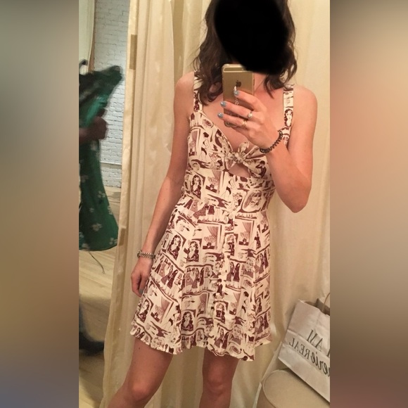 Reformation mini dress in rare burgundy and white print like new - Picture 6 of 7